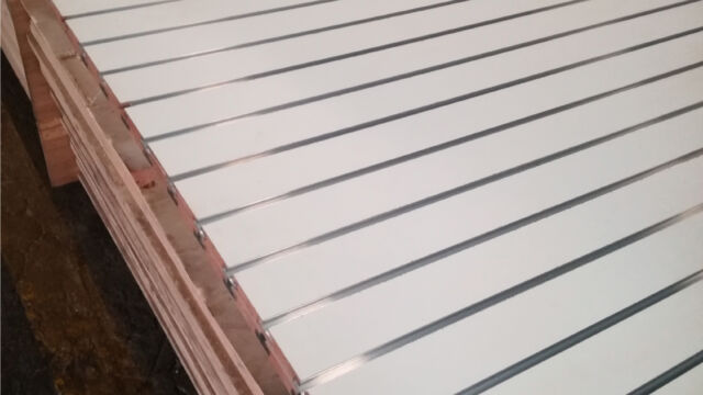 MDF Ranurado con alumino